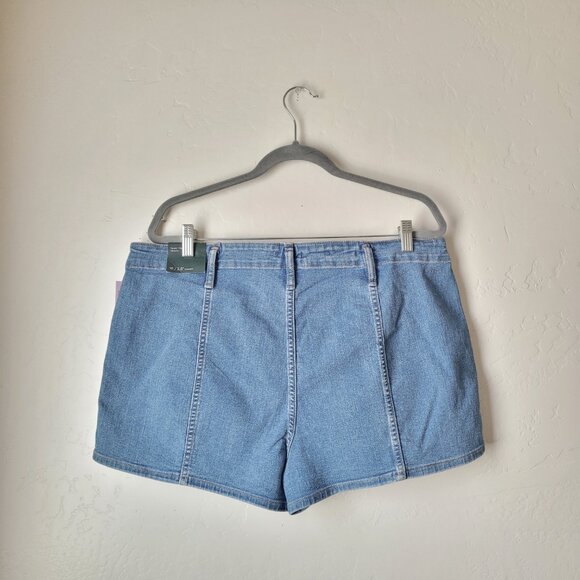 Wild Fable Plus Size Super High Rise Shorts - Picture 8 of 8